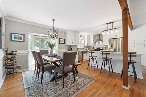 315 Jade Cove Dr, Roswell, GA 30075