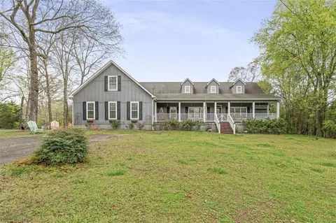 757 Compton Rd, Silver Creek, GA 30173