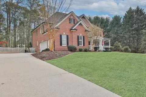 115 Laurel Ridge Dr, Alpharetta, GA 30004