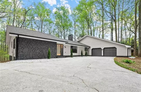 4334 Mink Livsey Rd, Snellville, GA 30039