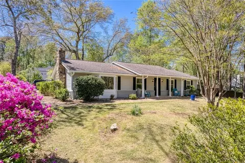 539 Mountain Park Rd, Woodstock, GA 30188