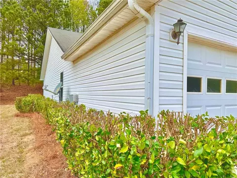 Exterior - 2875 Fort Apachee Trl, Dacula, GA 30019 photo 7 of 13