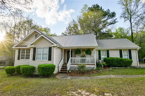 110 Chimney Ct, Covington, GA 30014