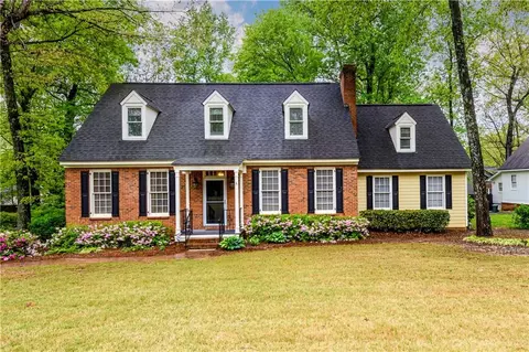 2120 Monticello Pl, Lawrenceville, GA 30043