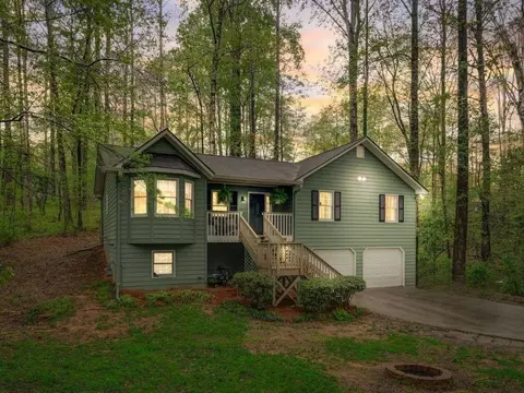 105 Toonigh Ct, Woodstock, GA 30188