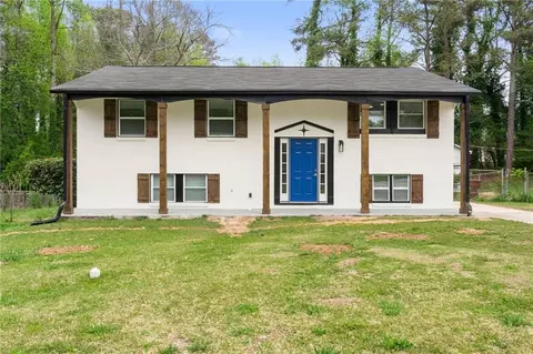 1429 Cedar Creek Ln, Riverdale, GA 30296