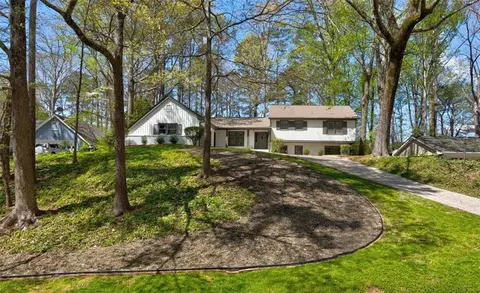 7150 Dunhill Ter, Atlanta, GA 30328