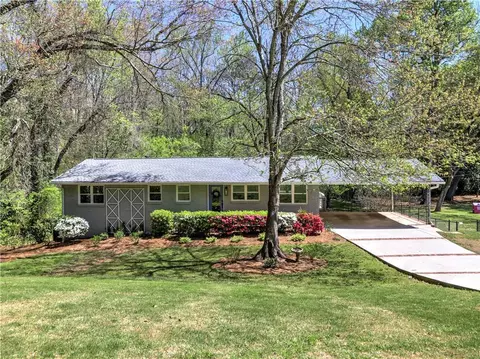 355 Brook Dr, Sandy Springs, GA 30328