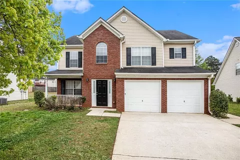 5696 Colonnade Dr, Rex, GA 30273