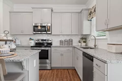 Kitchen - 413 Nottely Dr, Temple, GA 30179 photo 3 of 4