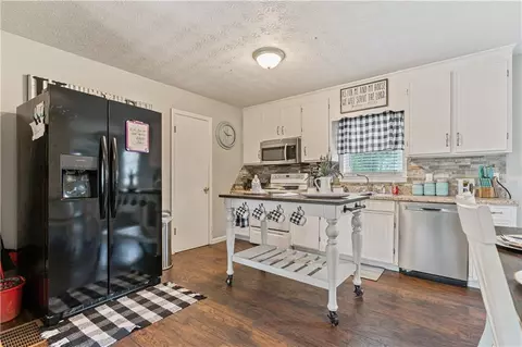 Other - 305 Garrison Rd, Cornelia, GA 30531 photo 1 of 4