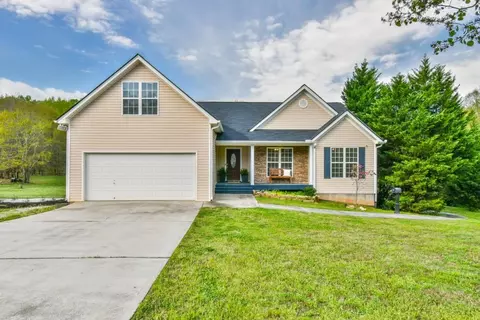 435 Kiley Dr, Hoschton, GA 30548