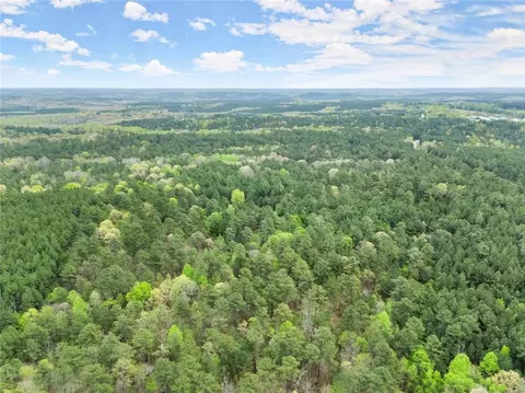 339 Cherokee Rd, Comer, GA 30629