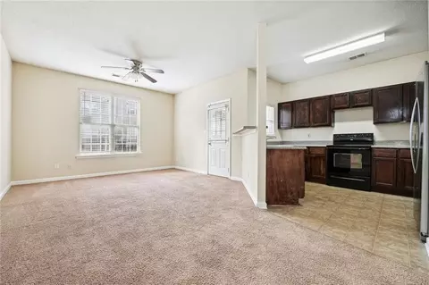 2262 Nicole Dr, Hampton, GA 30228 photo 7