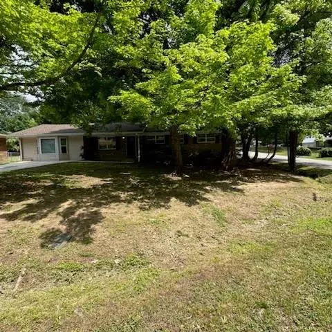 1590 Patricia Ln, Douglasville, GA 30134