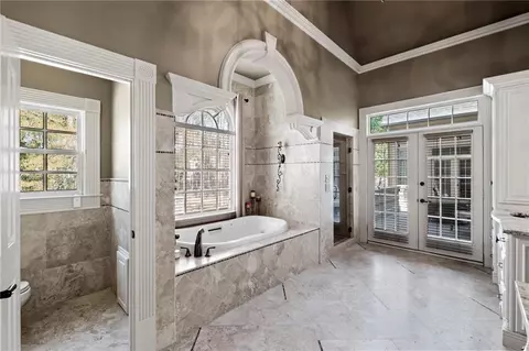 Bath - 520 Francis Pointe, Duluth, GA 30097 photo 4 of 11