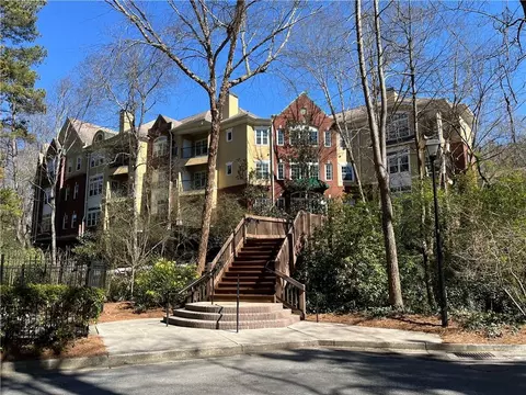 424 Lindbergh Dr NE #102, Atlanta, GA 30305
