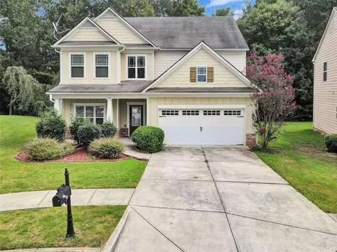 1631 Stoney Chase Dr, Lawrenceville, GA 30044