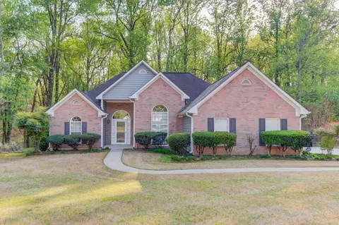 2150 Oakpointe Ct, Buford, GA 30519