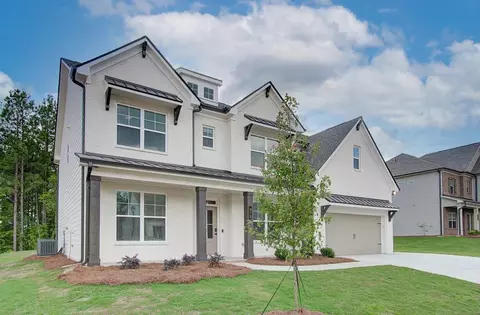 207 Logan Crest Ct, Loganville, GA 30052