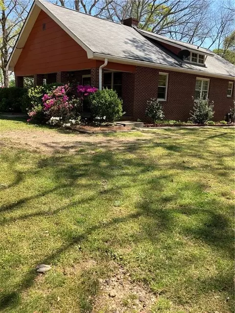 772 Mary Ave, Bethlehem, GA 30620