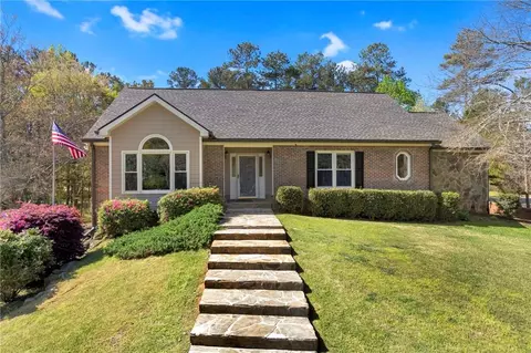 7233 Linden Pl, Villa Rica, GA 30180
