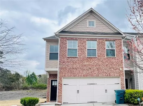 1958 Paxton Ridge Ln, Lilburn, GA 30047