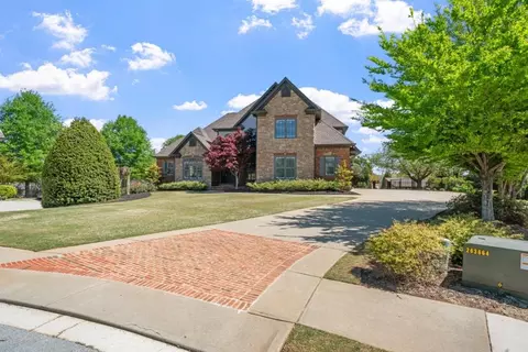 319 Slate Ct, Buford, GA 30518