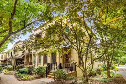 395 Laurent St NW #1, Atlanta, GA 30318