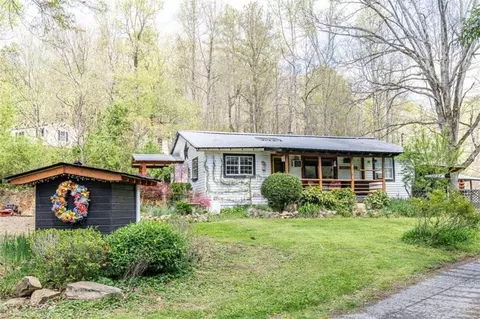 693 Riverbend Rd, Plainville, GA 30733