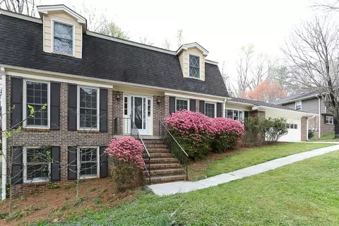 3925 White Oak Ln SW, Lilburn, GA 30047