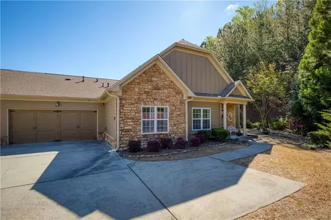147 Glens Dr, Woodstock, GA 30188