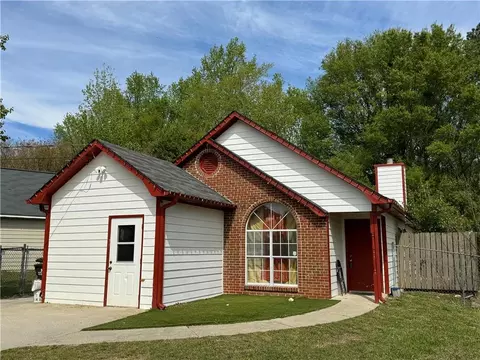 8004 Fieldstone Ct, Douglasville, GA 30134