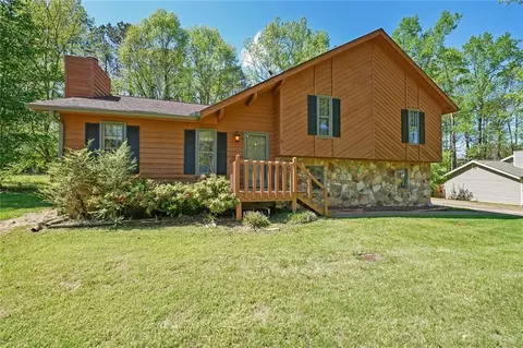 4340 Treeline Way, Douglasville, GA 30135