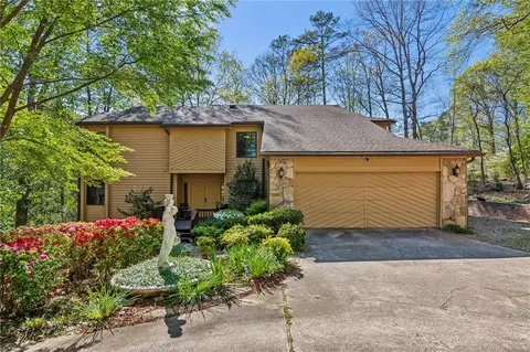 8660 S Mount Dr, Alpharetta, GA 30022