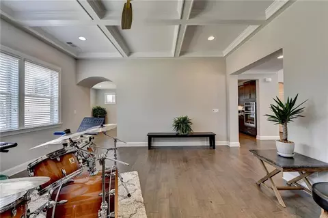 Living - 662 Faraday Cir, Suwanee, GA 30024 photo 3 of 8