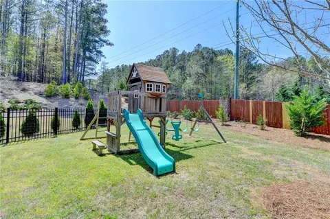 View/Area - 662 Faraday Cir, Suwanee, GA 30024 photo 1 of 5