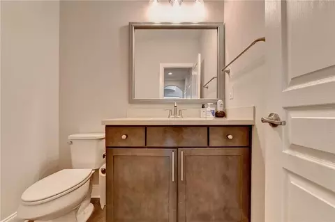Bath - 662 Faraday Cir, Suwanee, GA 30024 photo 1 of 8