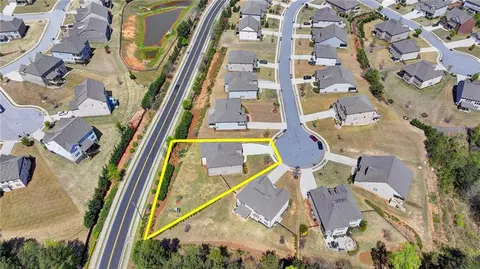 View/Area - 662 Faraday Cir, Suwanee, GA 30024 photo 3 of 5