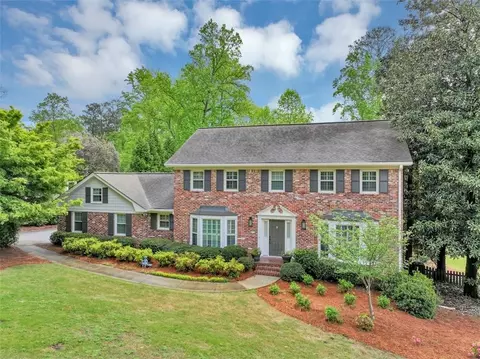 3453 Clubland Dr, Marietta, GA 30068
