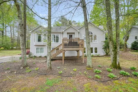 808 Mount Glen Ln, Woodstock, GA 30188