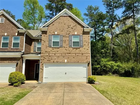 262 Britt Dr, Lawrenceville, GA 30046
