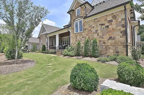 Exterior - 4245 Central River Park, Duluth, GA 30096 photo 4 of 25