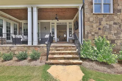 Exterior - 4245 Central River Park, Duluth, GA 30096 photo 9 of 25