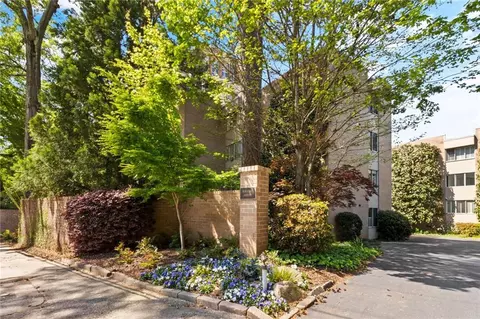 2734 Peachtree Rd NW #A201, Atlanta, GA 30305