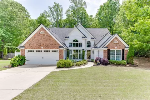 5608 Newberry Point Dr, Flowery Branch, GA 30542