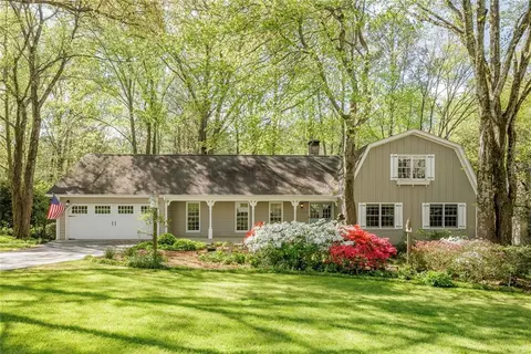 1220 Winding Branch Cir, Dunwoody, GA 30338