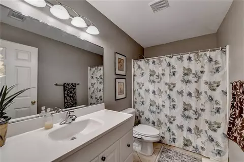 Bath - 1340 Joy Ct, Suwanee, GA 30024 photo 13 of 13