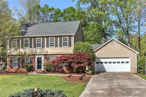 4230 Arbor Club Dr, Marietta, GA 30066