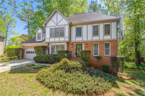 2303 Windland Dr, Lawrenceville, GA 30044